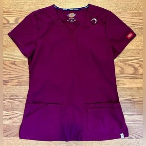 Women’s Scrub Top